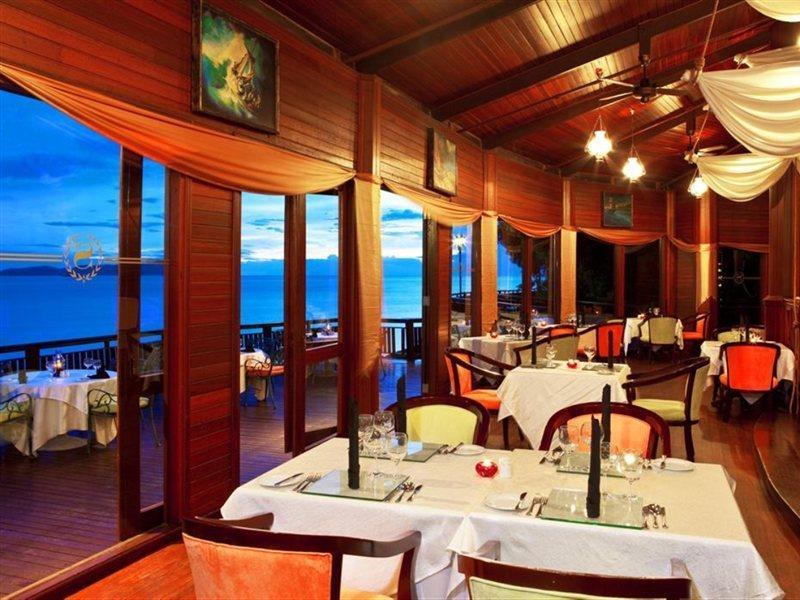 Sheraton Langkawi Beach Resort Esterno foto